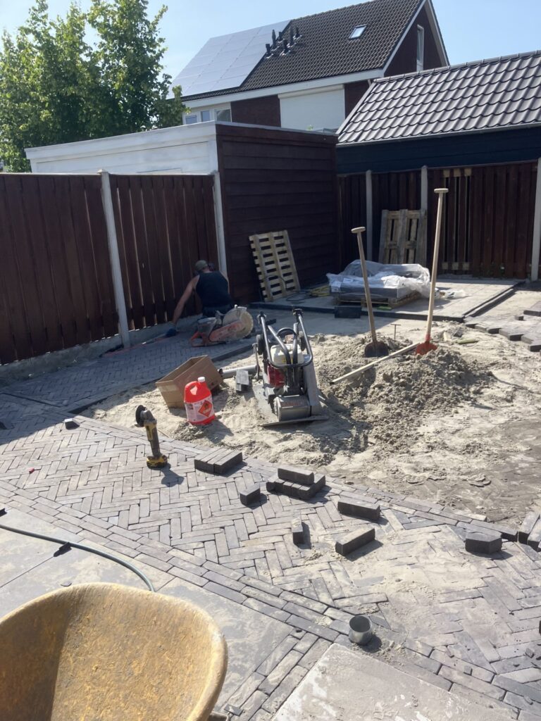 complete tuin aanleg kuil4